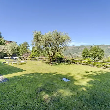 Ge House By House And People Tatil Evi Caniçada