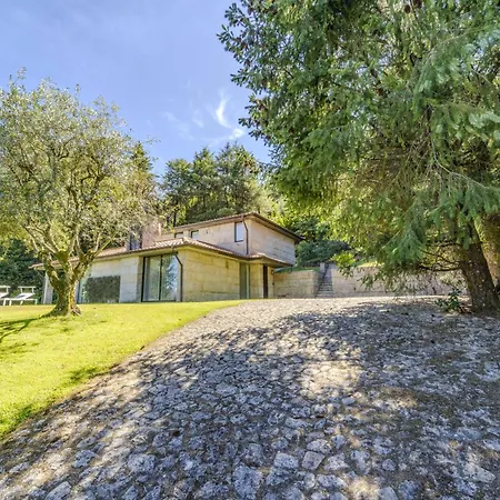 Ge House By House And People Σπίτι διακοπών *