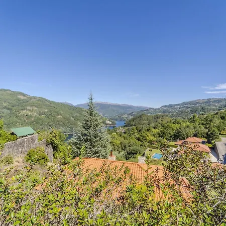 Tatil Evi Ge House By House And People