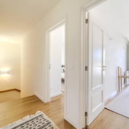 Tatil Evi Ge House By House And People