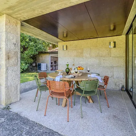 Ge House By House And People Tatil Evi *