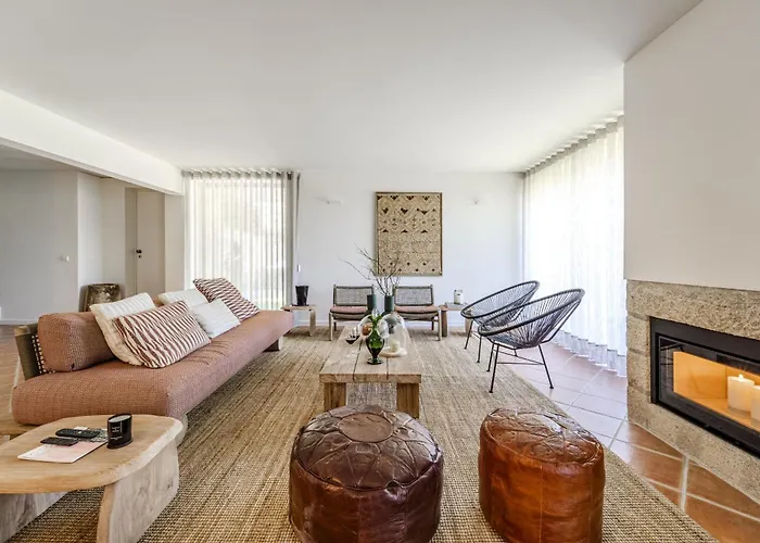 Ferienhaus Ge House By House And People Caniçada