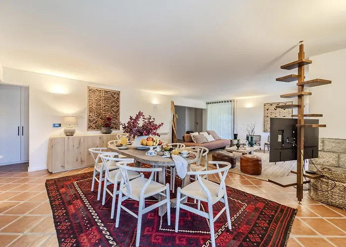 Ferienhaus Ge House By House And People Caniçada