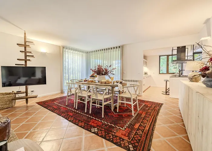 Ferienhaus Ge House By House And People